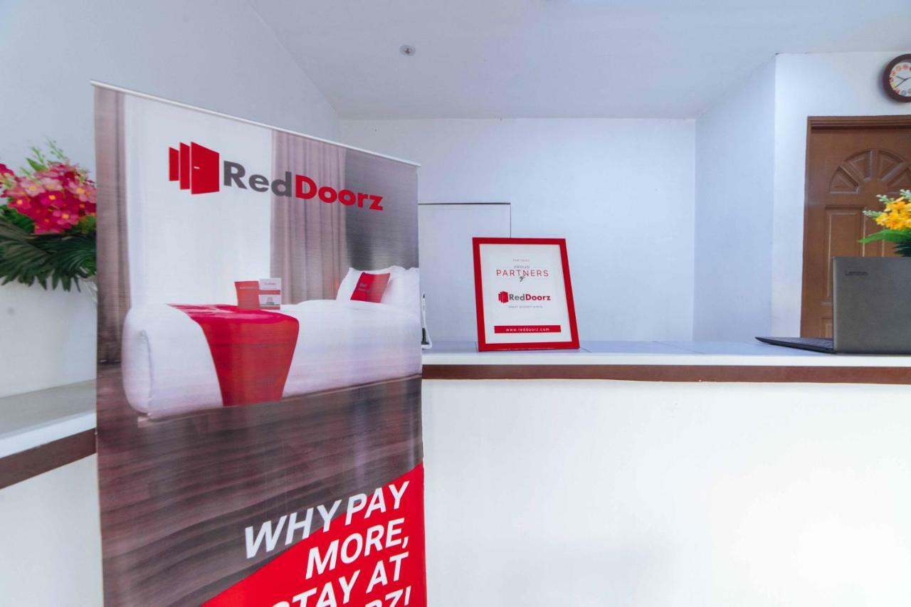 Reddoorz At San Antonio Binan Laguna Экстерьер фото
